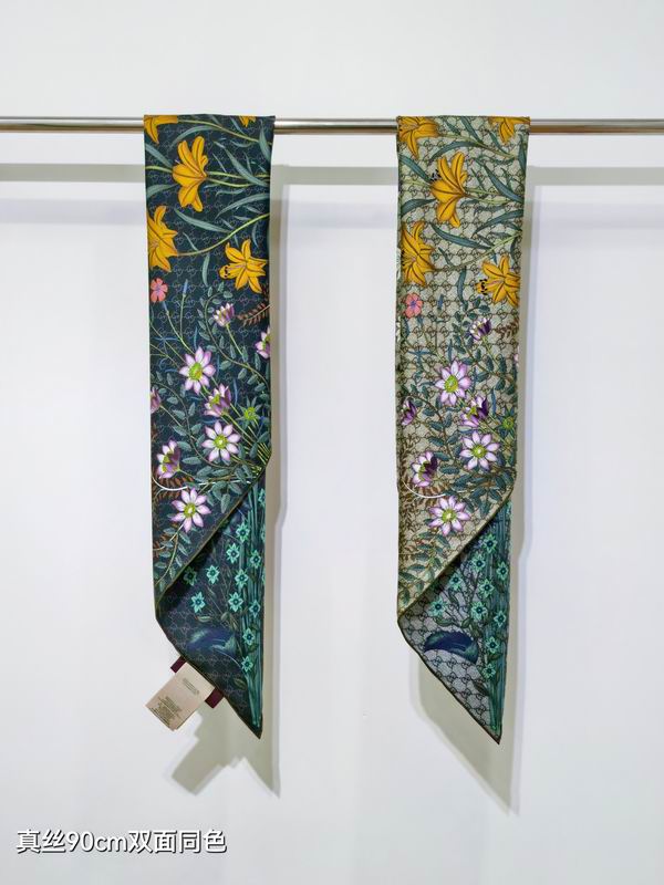 Gucci Silk Scarf 90X90cm E041810